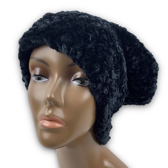Hand made crochet black velour oversized beanie winter hat - Picture 10 of 12
